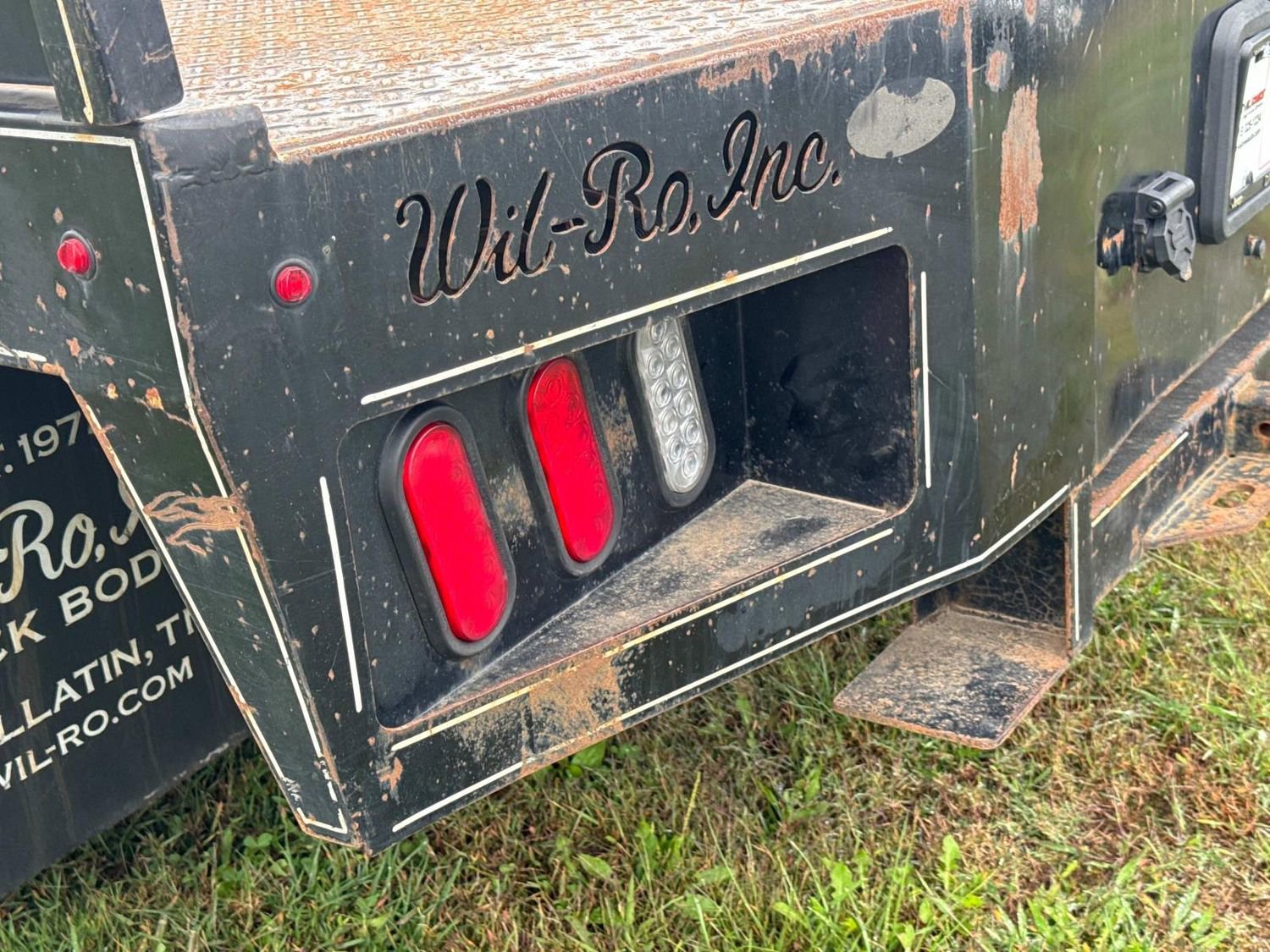 Used 2019 RAM 3500 Tradesman w/ Chrome Appearance Group image 12