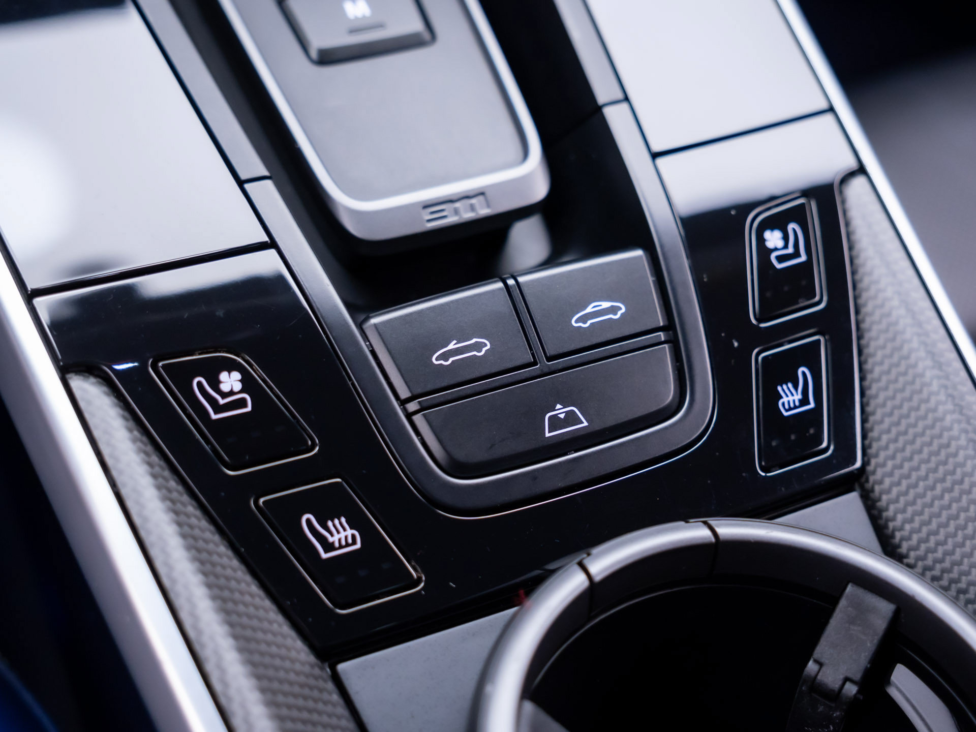 Certified 2022 Porsche 911 Turbo S AWD/4WD image 27