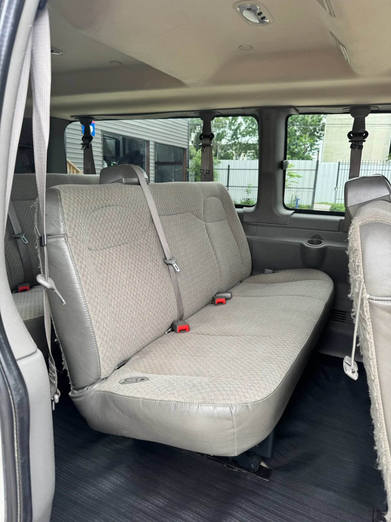 Used 2017 Chevrolet Express 3500 LT w/ LT Preferred Equipment Group image 30