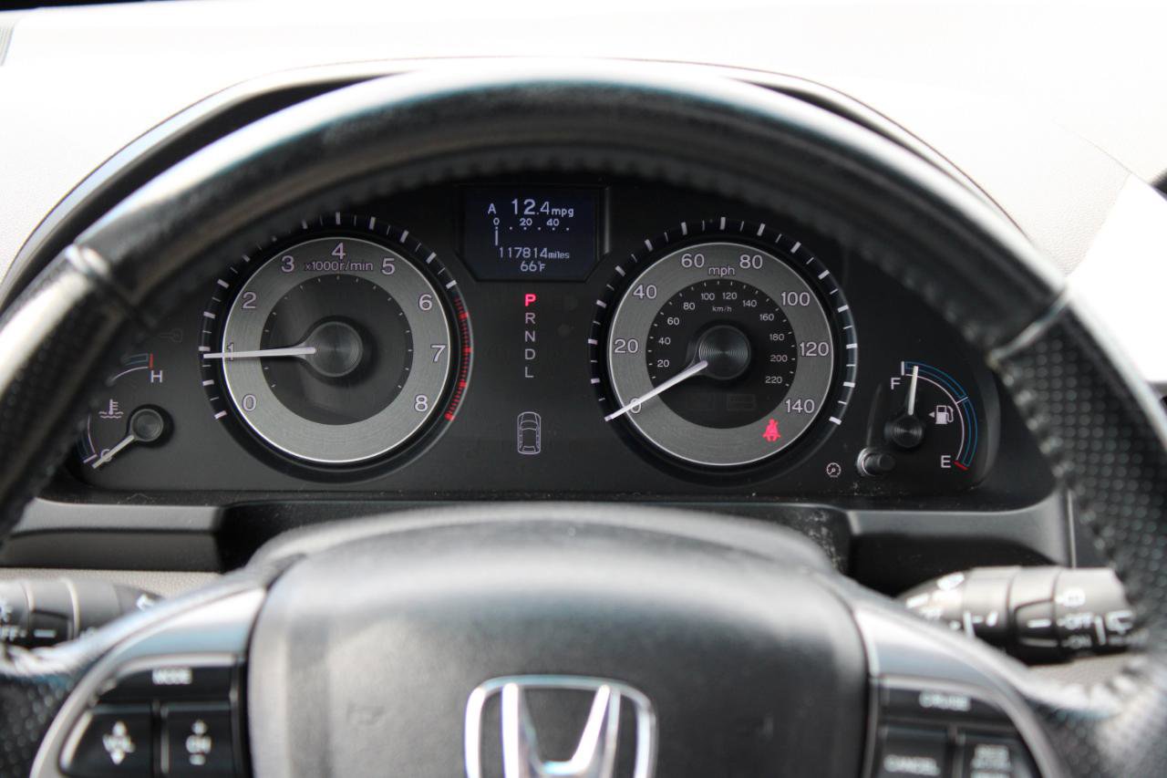 Used 2012 Honda Odyssey Touring Elite image 9