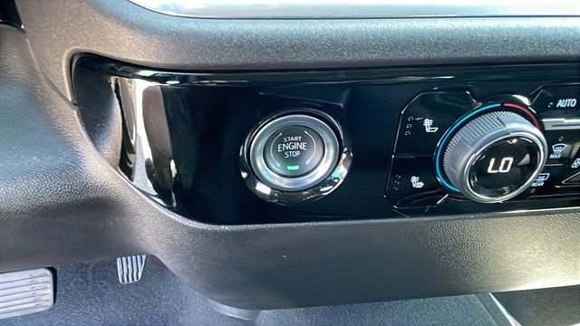 Used 2024 Chevrolet Silverado 1500 LT RWD image 16