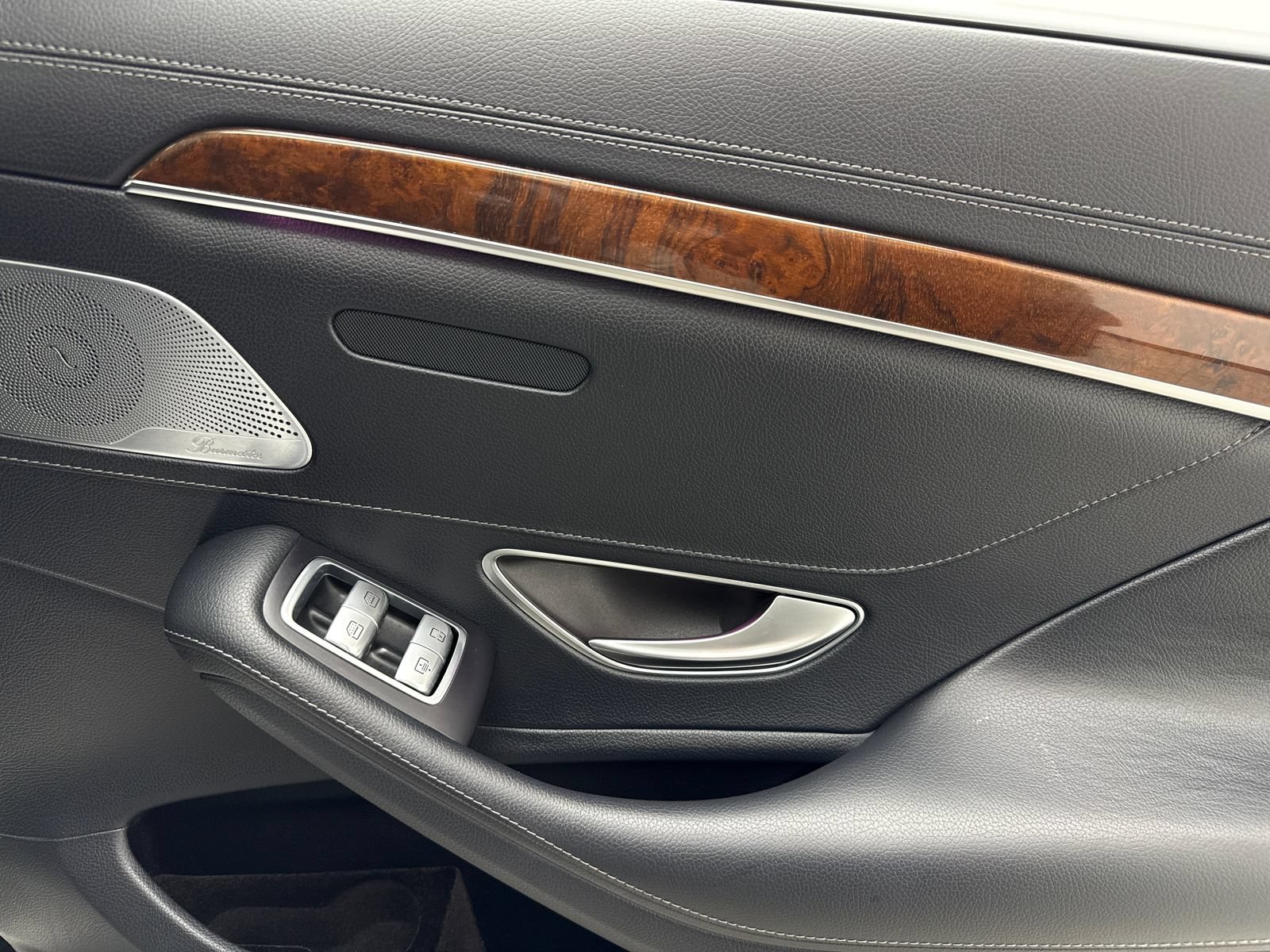 Used 2015 Mercedes-Benz S 550 Sedan image 47
