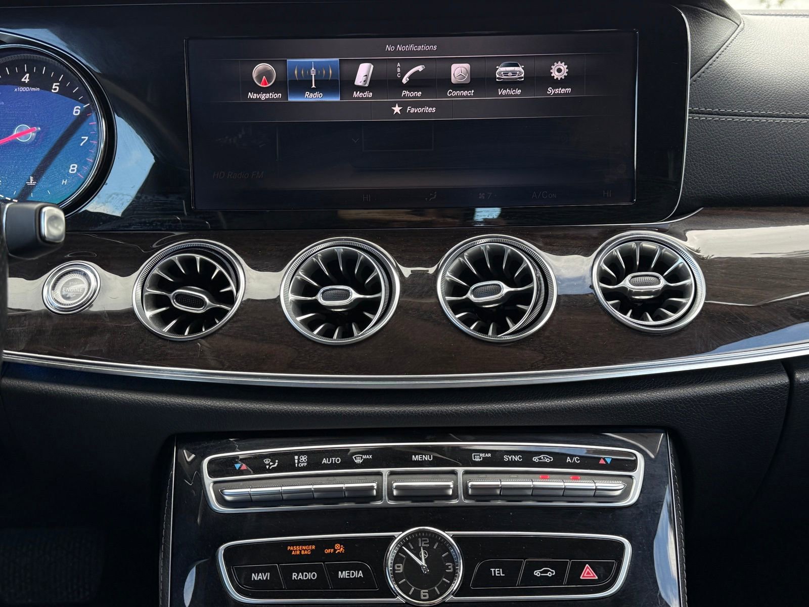 Used 2018 Mercedes-Benz E 400 Cabriolet image 30