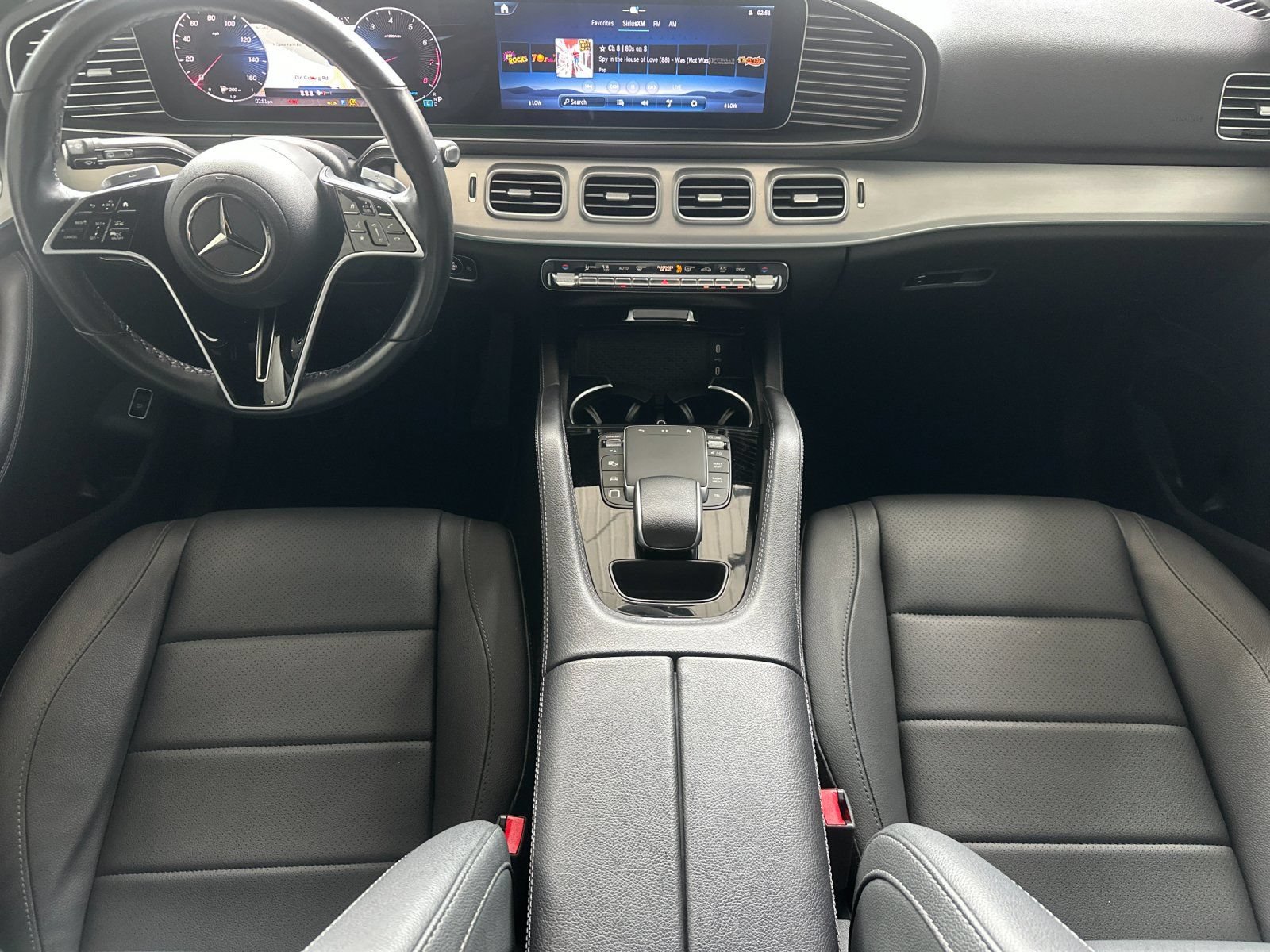 Used 2025 Mercedes-Benz GLE 350 4MATIC w/ Driver Assistance Package image 14