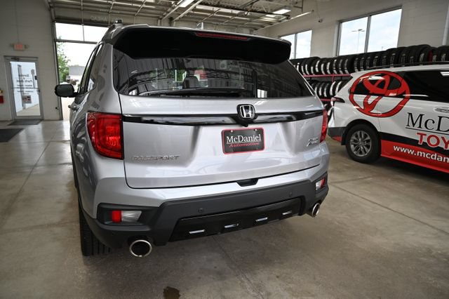 Used 2022 Honda Passport Elite image 7