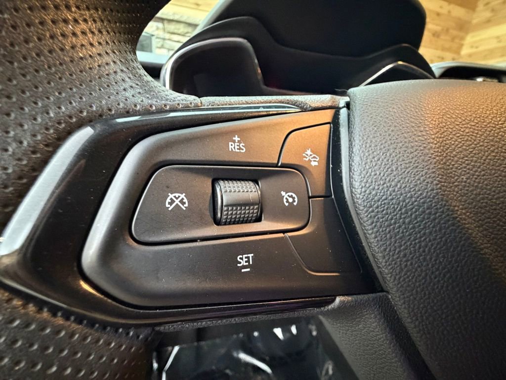 Used 2023 Chevrolet TrailBlazer LT w/ Convenience Package image 22