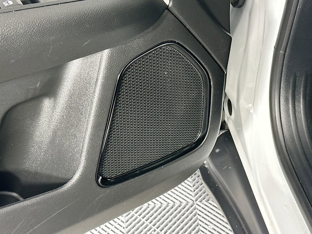 Certified 2024 Jeep Compass Limited image 28