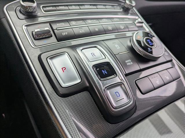 Used 2023 Hyundai Santa Fe SEL image 12