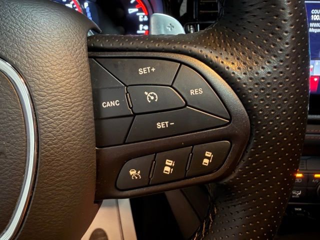 Used 2024 Dodge Durango R/T w/ Tow 'N Go Package AWD/4WD image 38