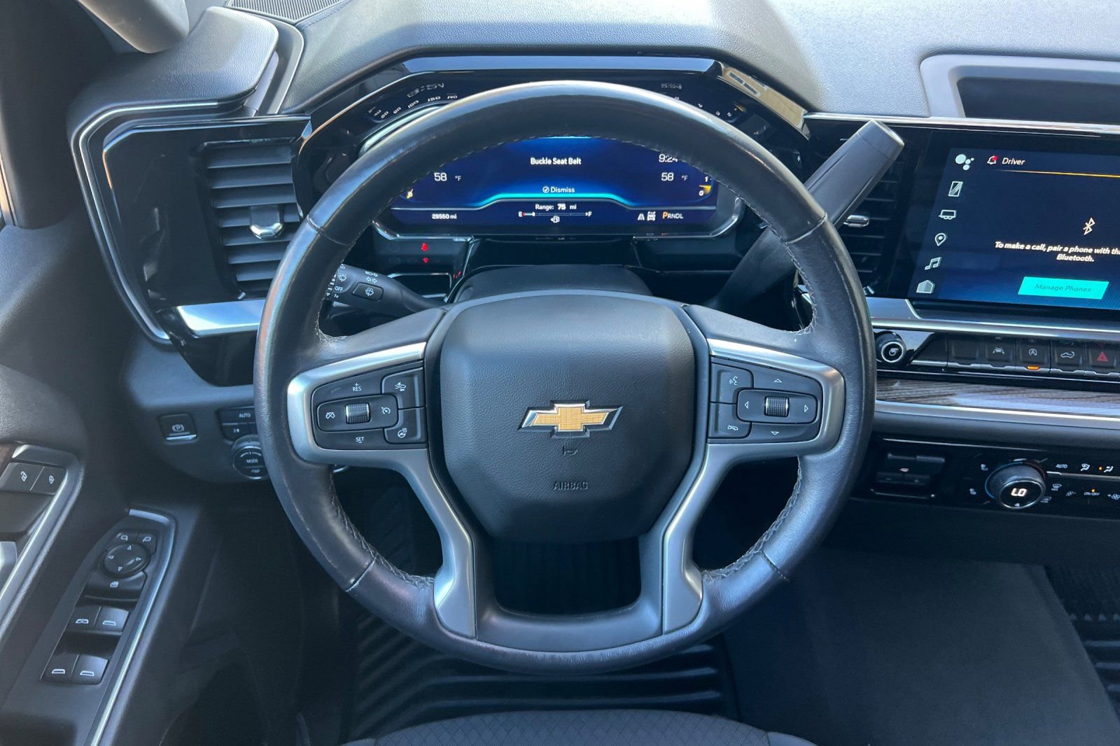 Used 2022 Chevrolet Silverado 1500 LT AWD/4WD image 14