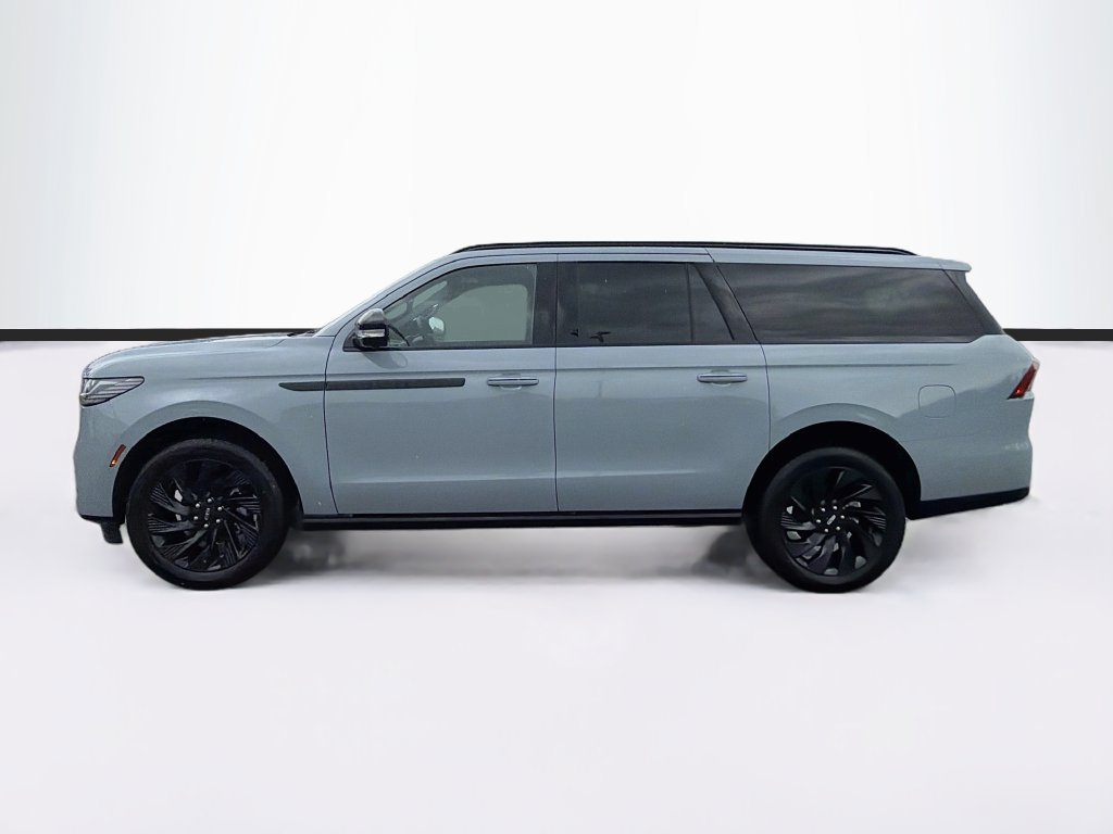 New 2027 Lincoln Navigator L Reserve w/ Jet Appearance Package AWD/4WD image 8