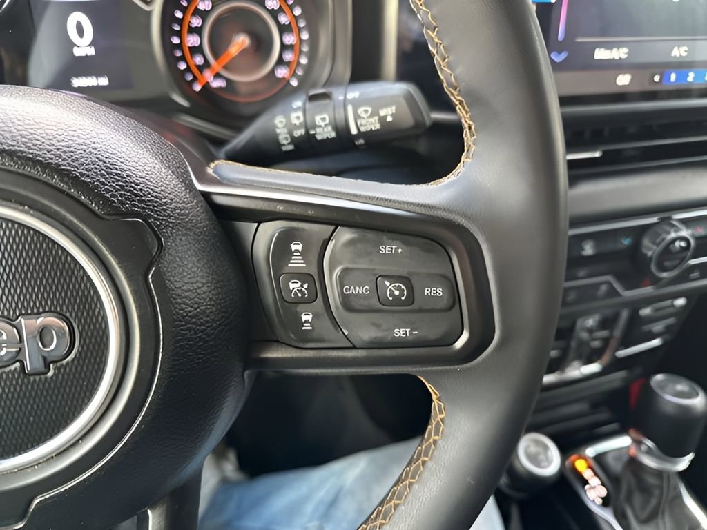 Used 2024 Jeep Wrangler Unlimited Sport AWD/4WD image 23