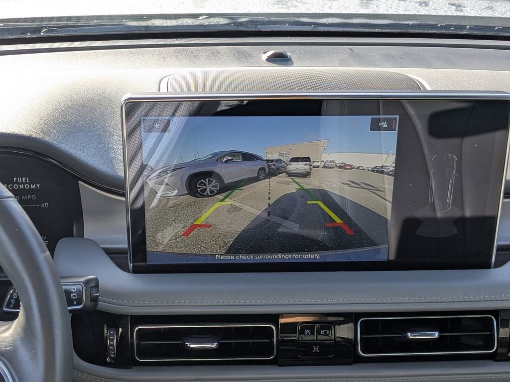 Used 2022 Lincoln Nautilus Reserve w/ Luxury Package image 31