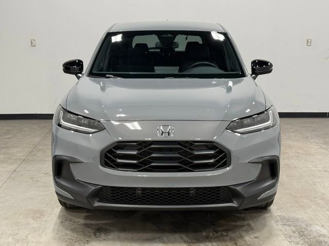 Used 2025 Honda HR-V Sport image 4