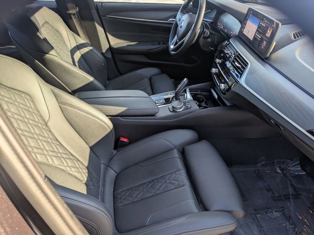 Used 2023 BMW 530i xDrive w/ Convenience Package image 23