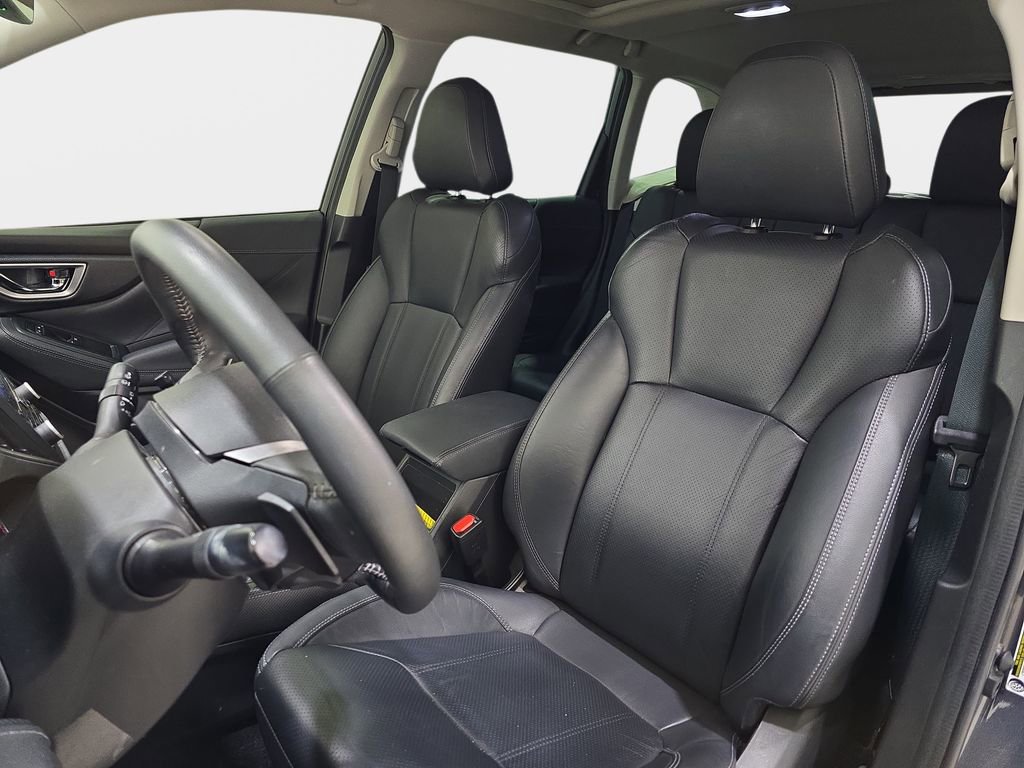 Used 2023 Subaru Forester Touring image 17