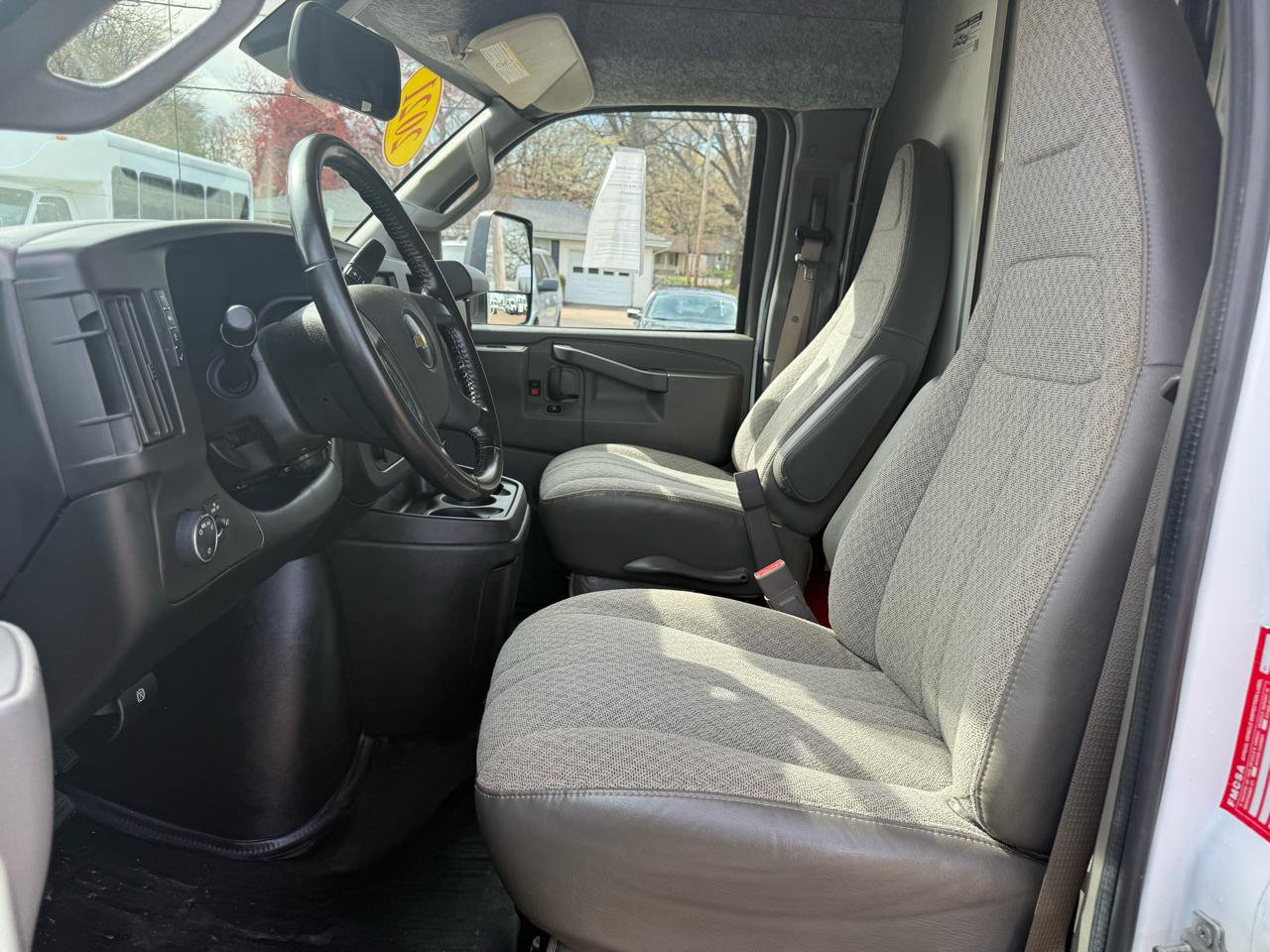 Used 2021 Chevrolet Express 3500 w/ Power Convenience Package RWD image 11