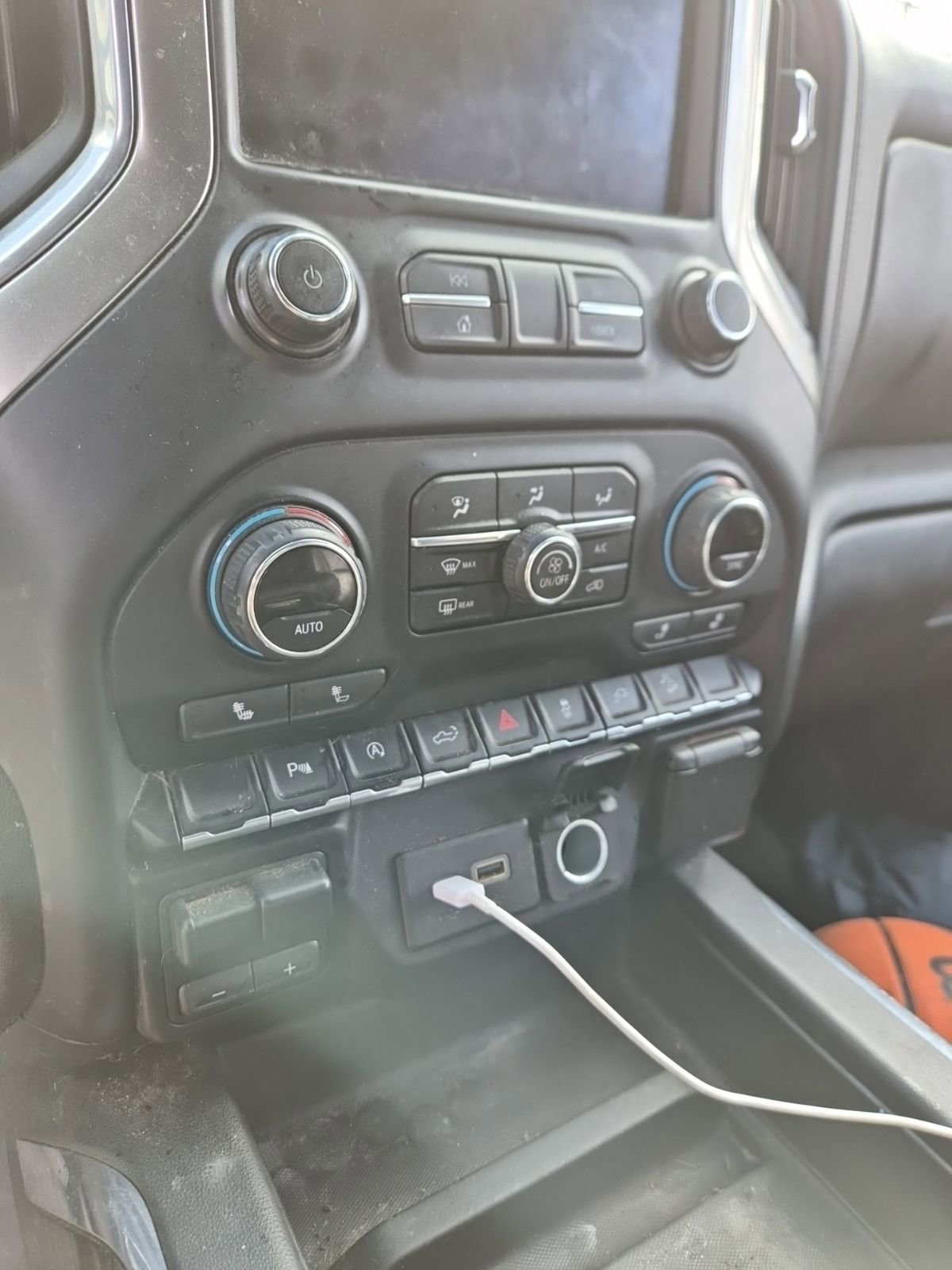 Used 2020 Chevrolet Silverado 1500 LT Trail Boss image 16