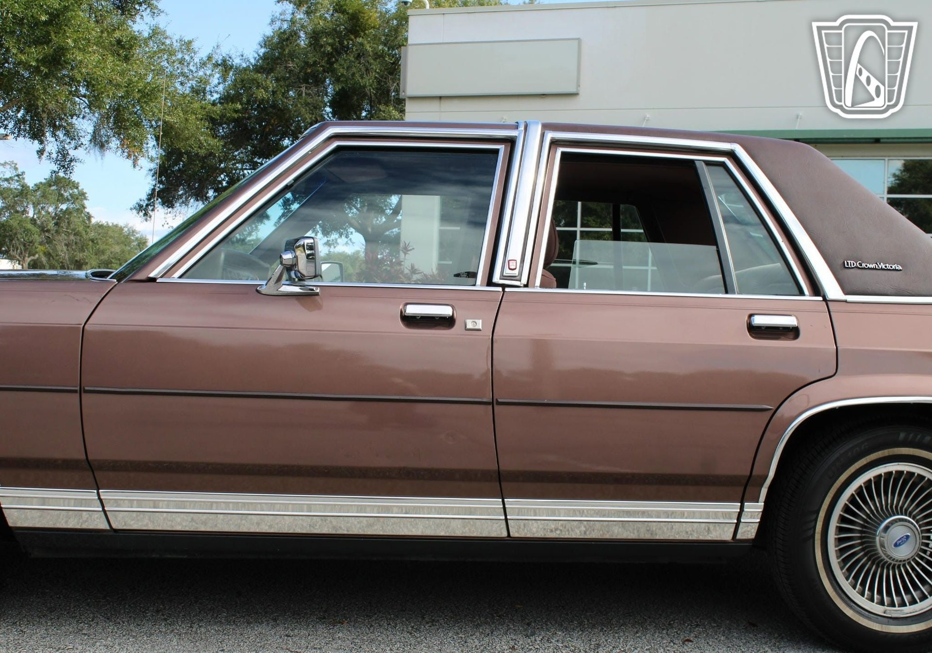 Used 1989 Ford LTD Crown Victoria image 34