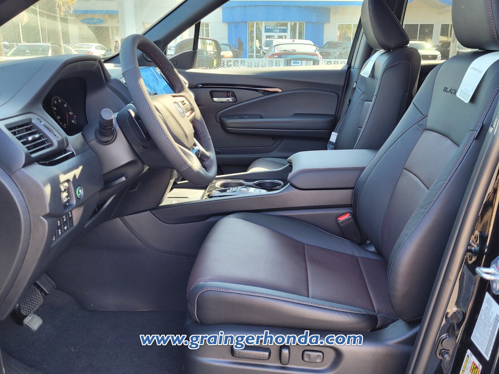 New 2026 Honda Ridgeline Black Edition image 9