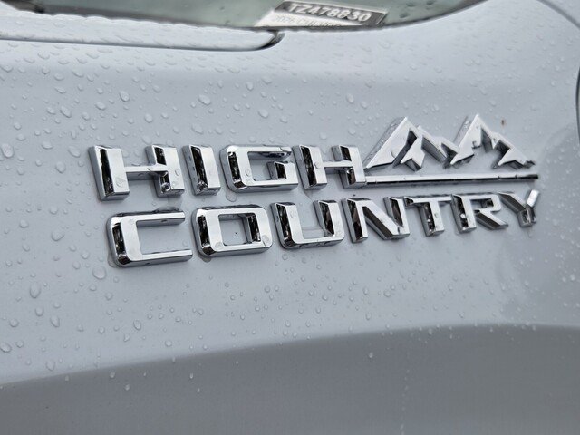 New 2026 Chevrolet Silverado 1500 High Country w/ High Country Premium Package AWD/4WD image 32