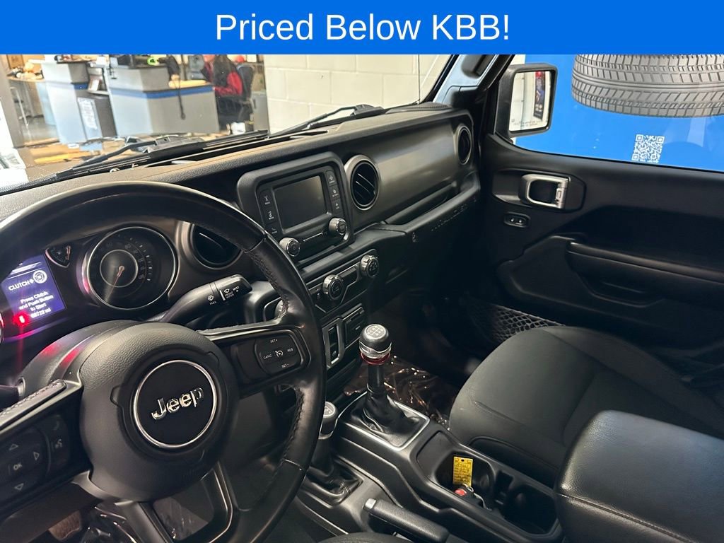 Used 2018 Jeep Wrangler Sport image 12