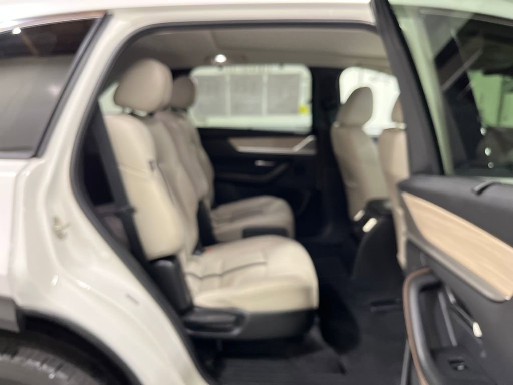 Used 2024 MAZDA CX-90 3.3 Turbo w/ Premium Package image 29