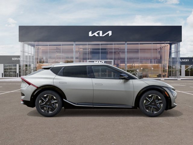 New 2025 Kia EV6 Wind image 10