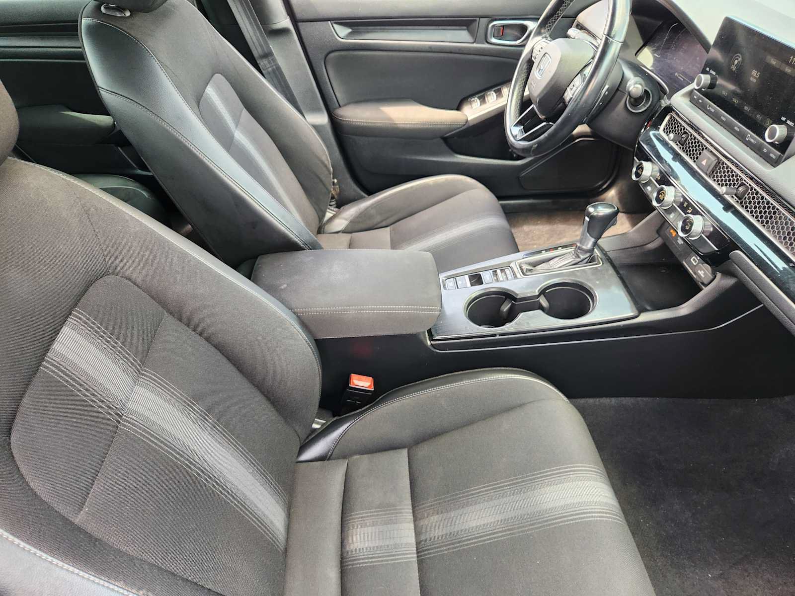 Used 2022 Honda Civic Sport image 13