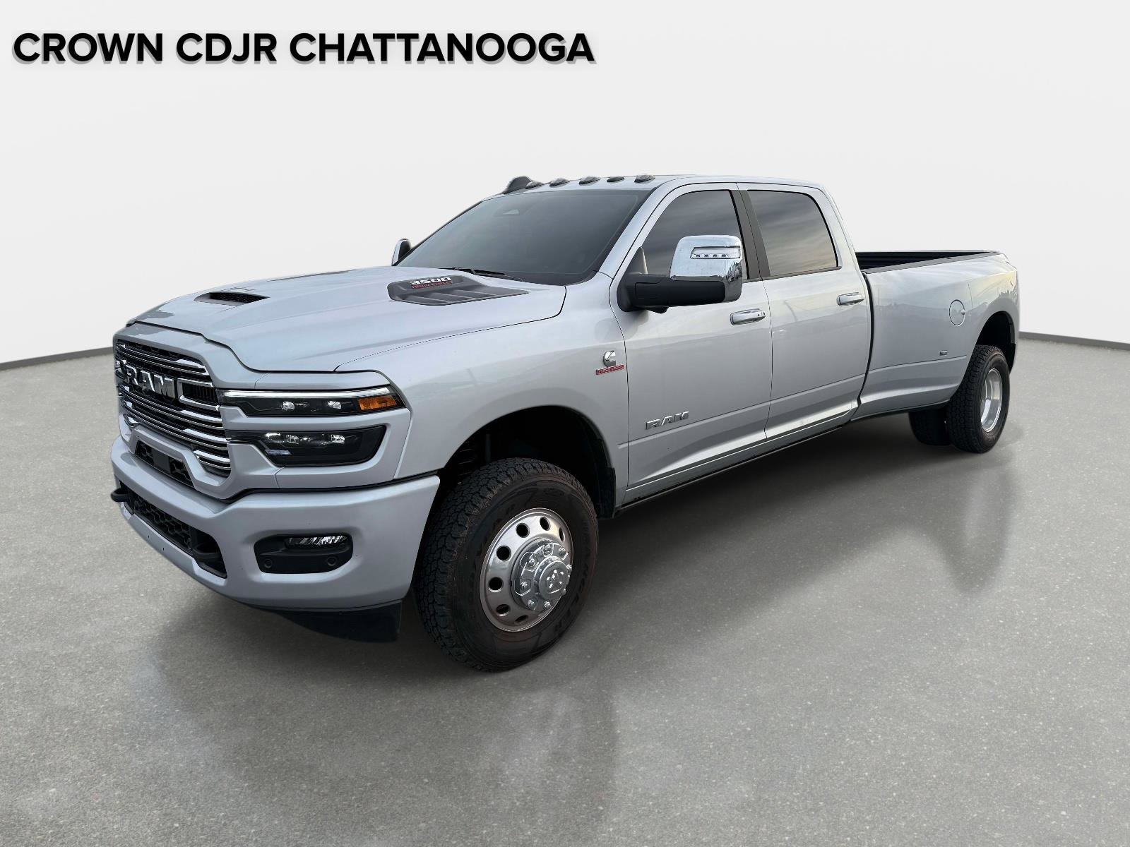 Used 2026 RAM 3500 Laramie AWD/4WD image 1