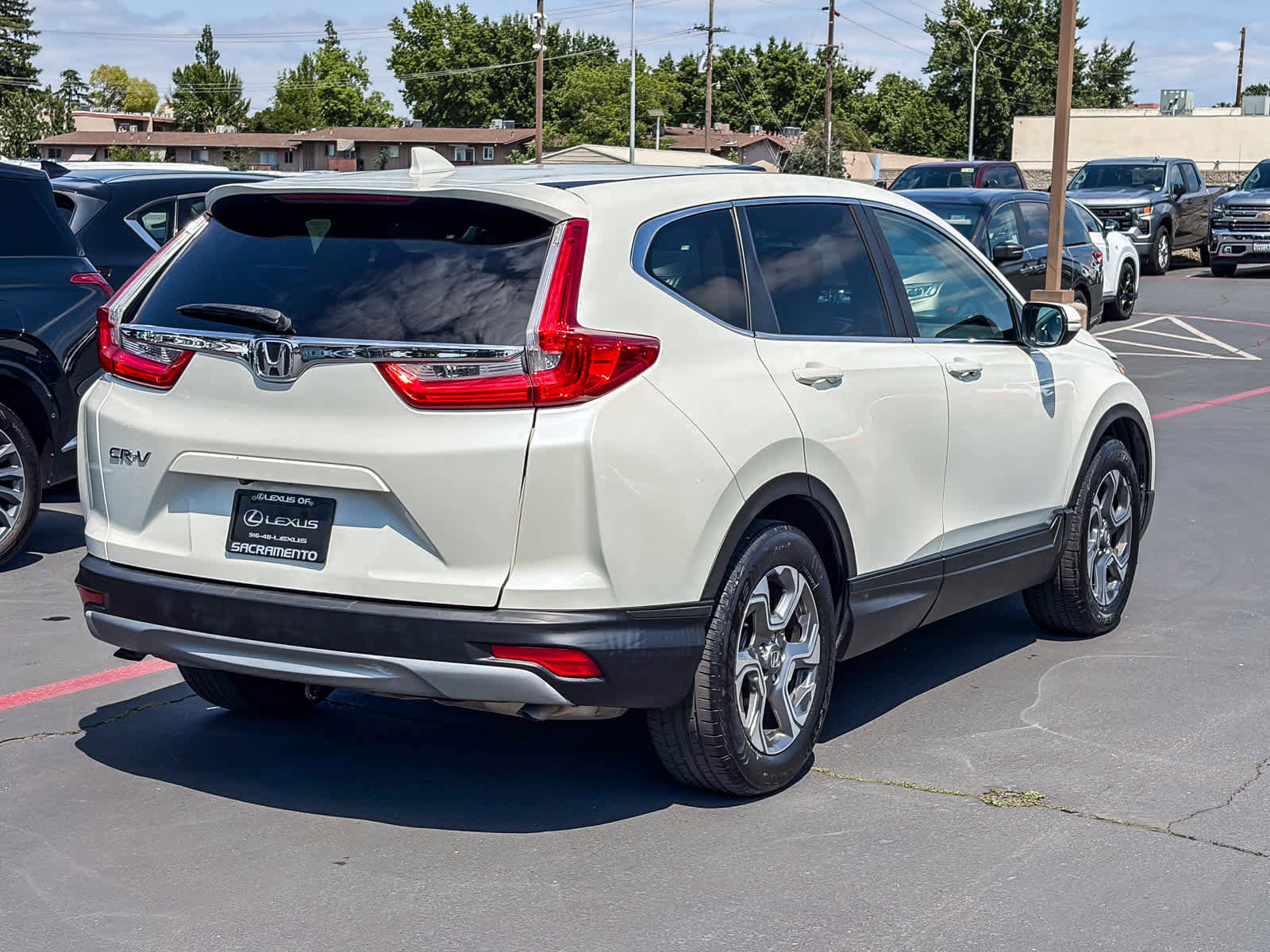 Used 2017 Honda CR-V EX image 4