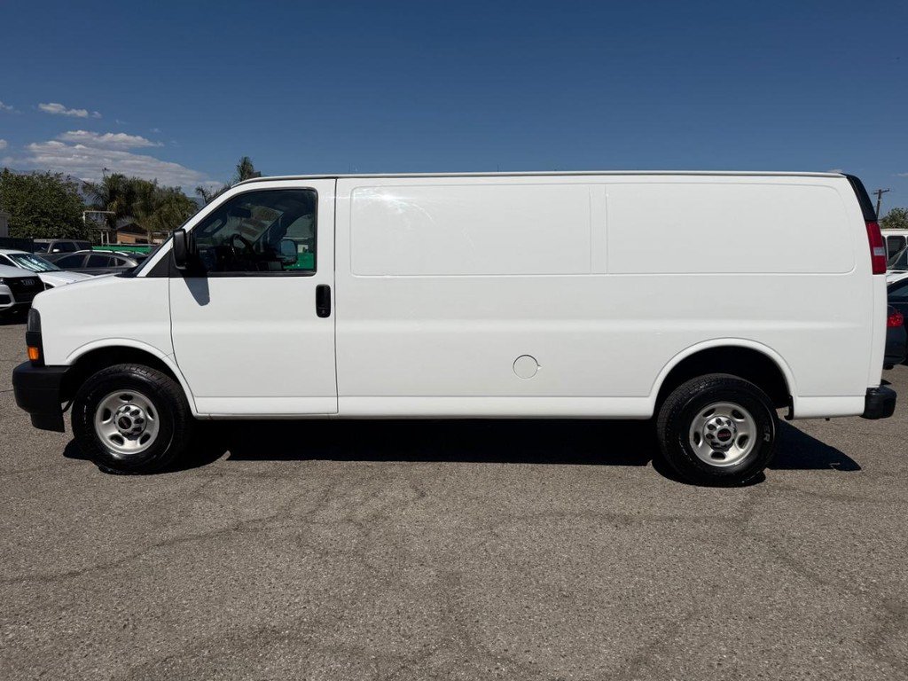 Used 2023 GMC Savana 2500 Extended w/ Driver Convenience Package RWD image 10