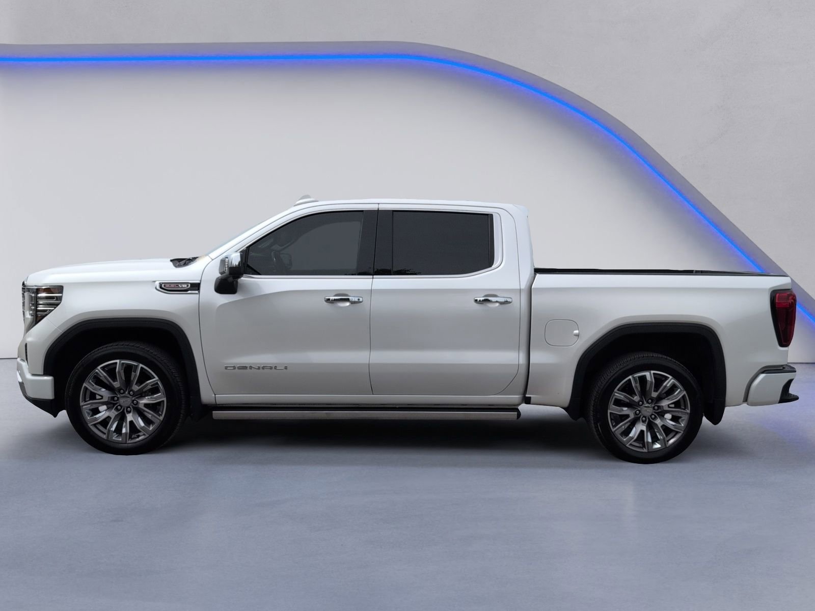 Used 2023 GMC Sierra 1500 Denali AWD/4WD image 5