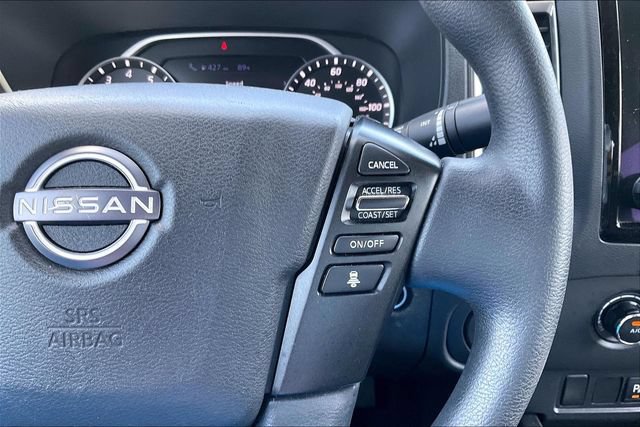 Used 2024 Nissan Frontier SV w/ Technology Package RWD image 12
