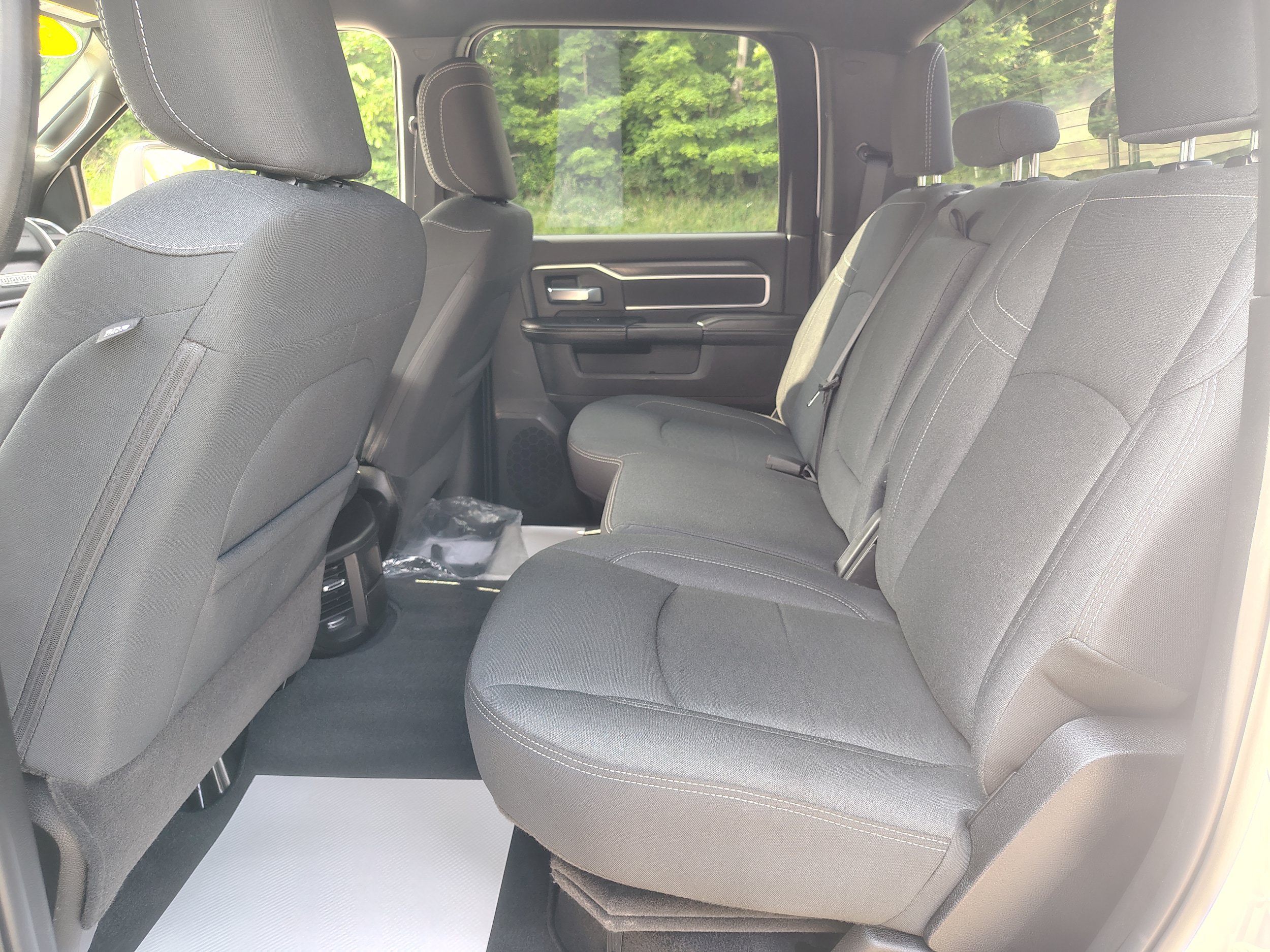 Certified 2025 RAM 2500 Big Horn AWD/4WD image 21