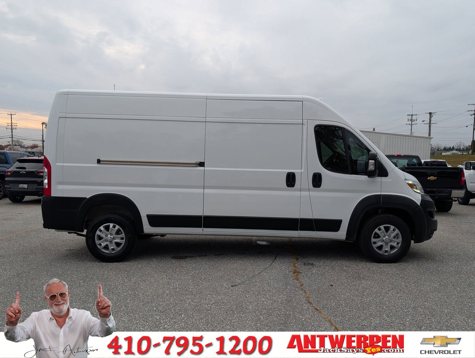 Used 2024 RAM ProMaster 2500 w/ Quick Order Package 22G SLT image 2