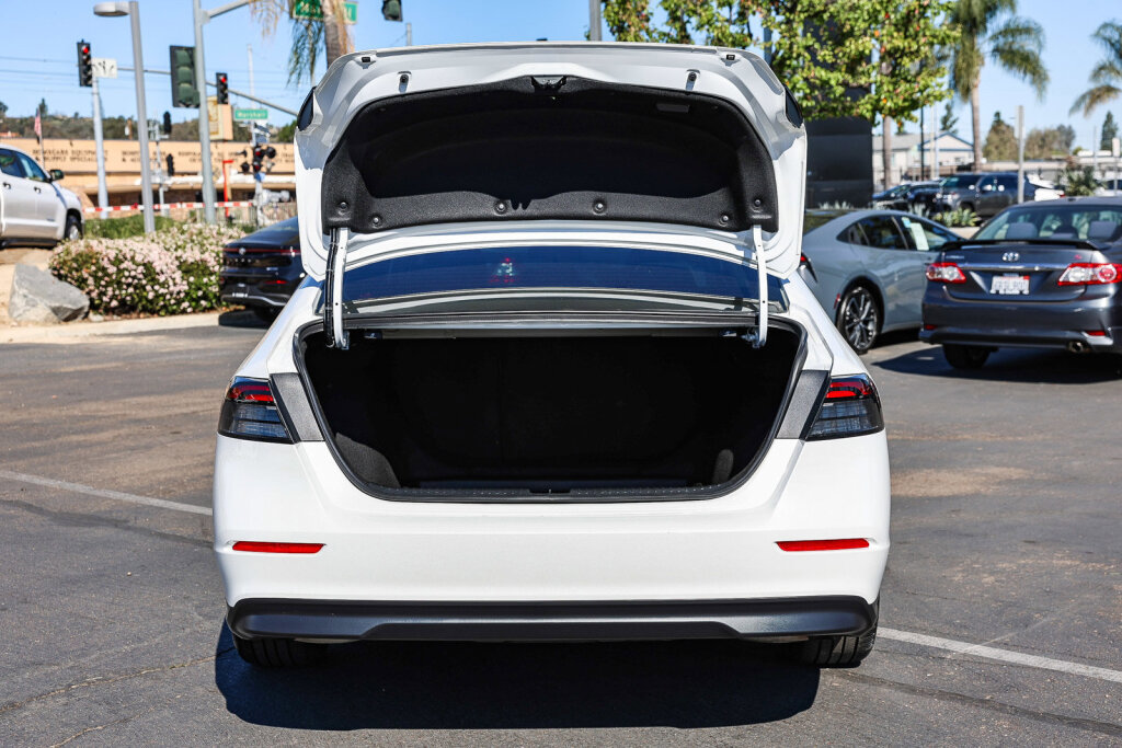 Used 2025 Honda Accord SE image 28