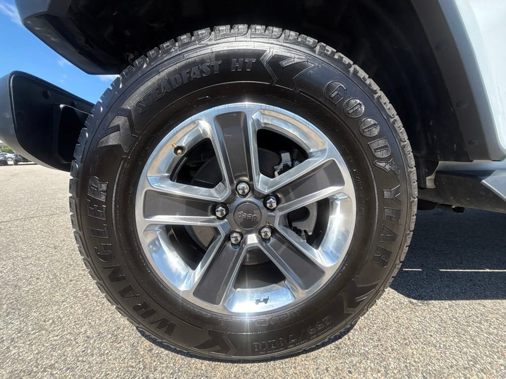 Certified 2021 Jeep Wrangler Unlimited Sahara w/ Cold Weather Group AWD/4WD image 9