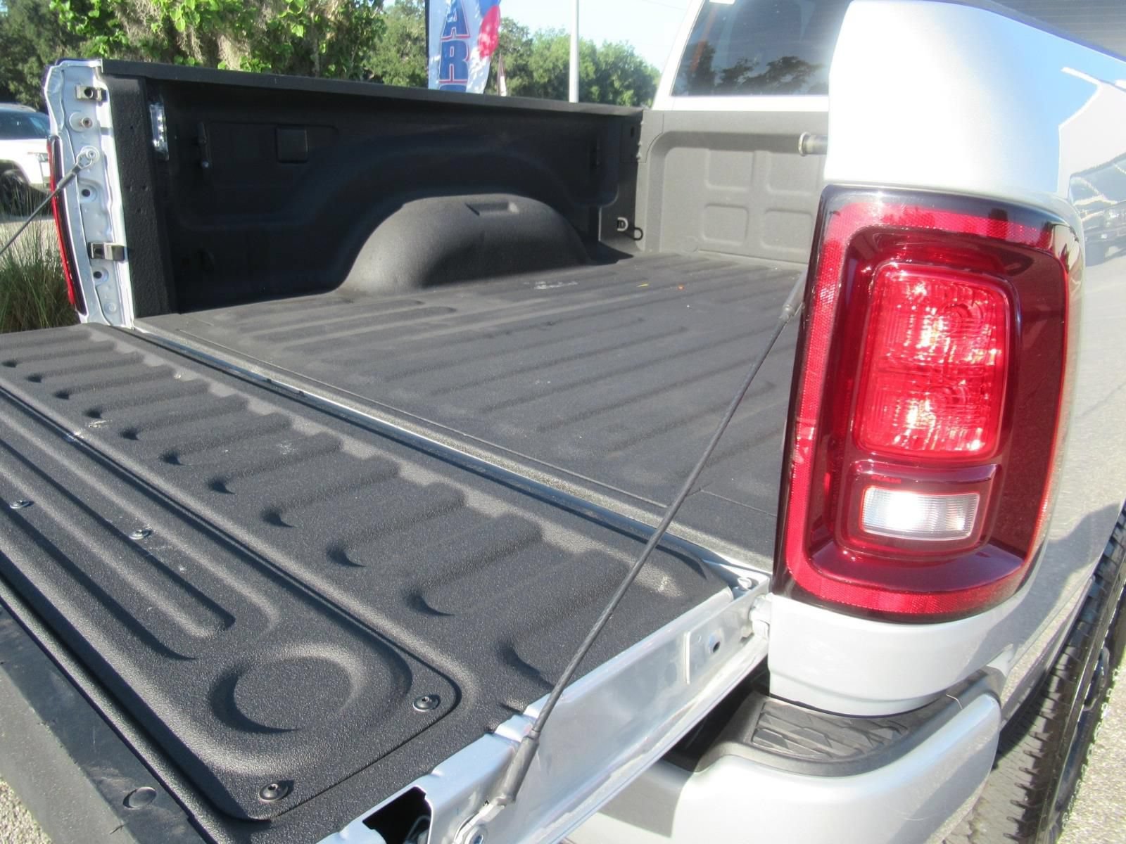 Used 2026 RAM 2500 Big Horn AWD/4WD image 9