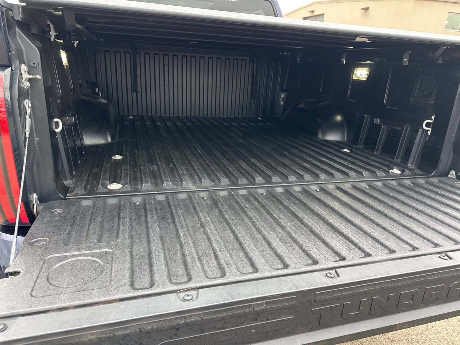 Used 2022 Toyota Tundra Capstone AWD/4WD image 31