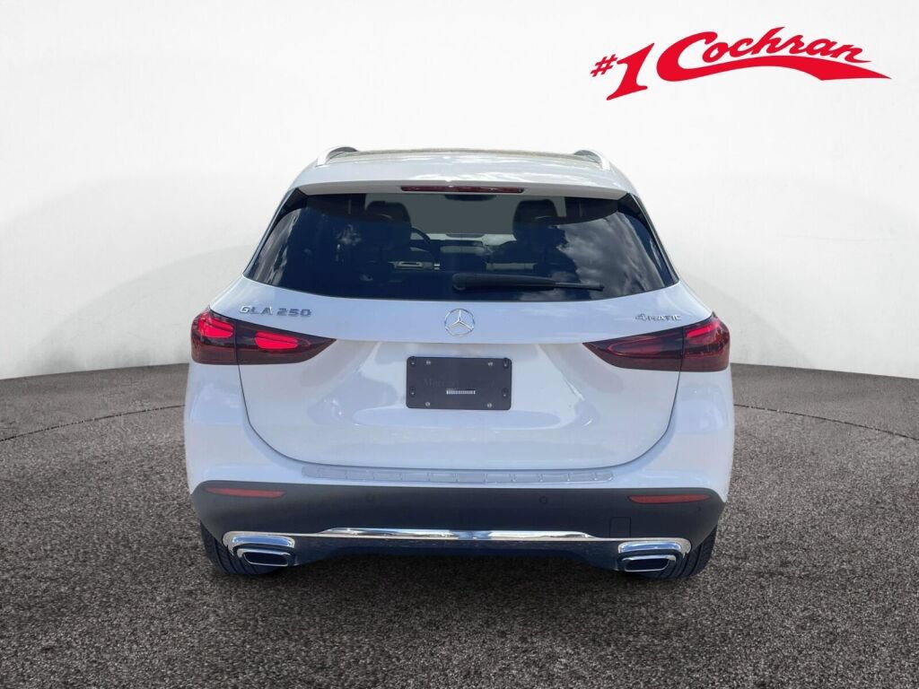 New 2026 Mercedes-Benz GLA 250 4MATIC image 8