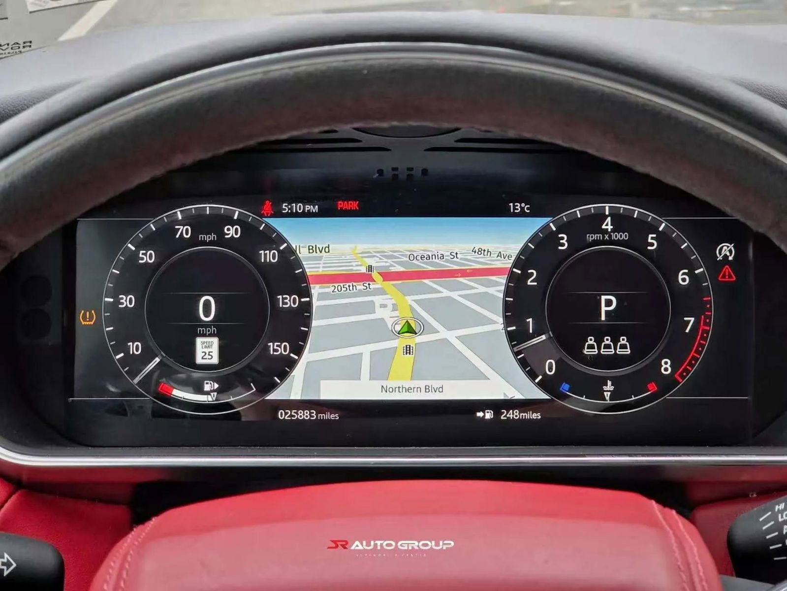 Used 2021 Land Rover Range Rover Sport HST image 14