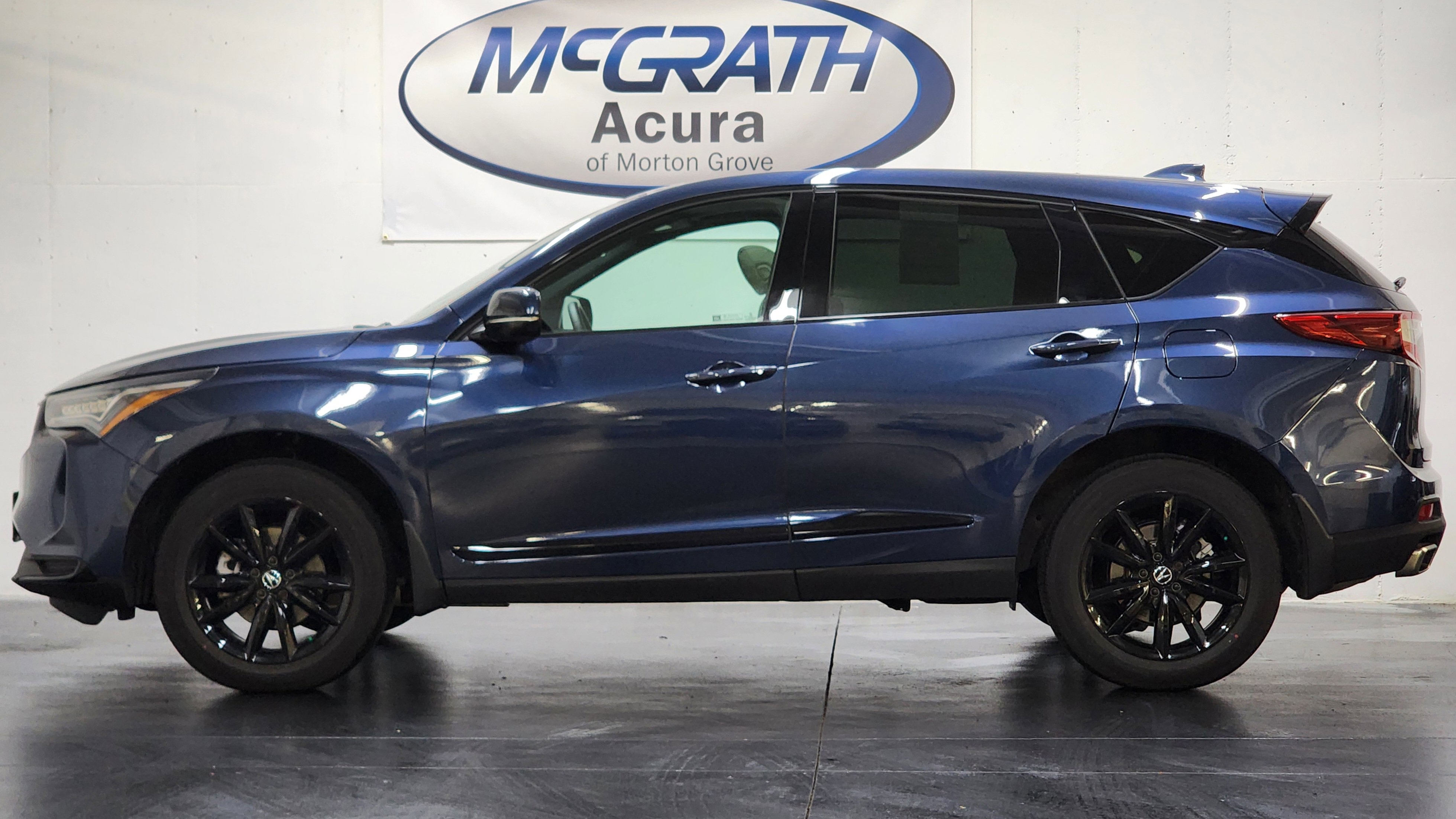 Certified 2025 Acura RDX SH-AWD image 9