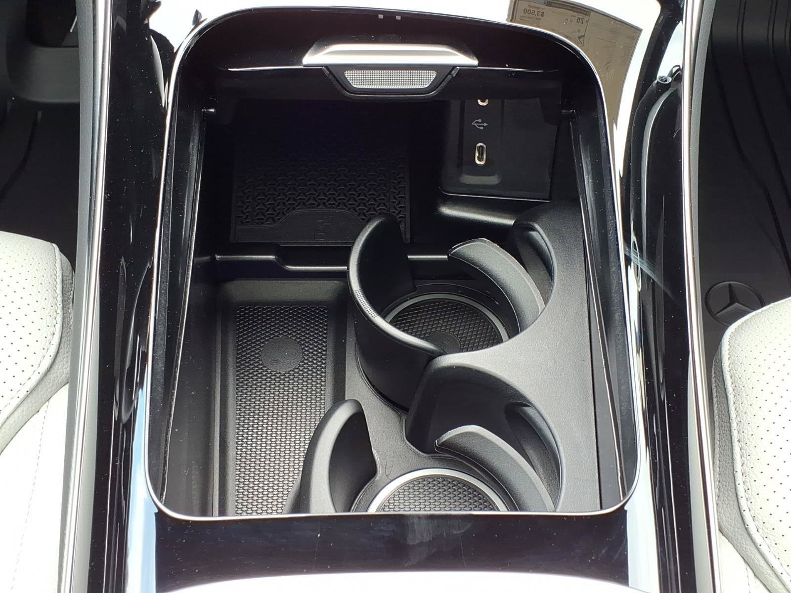 New 2026 Mercedes-Benz GLC 300 4MATIC image 23