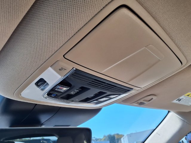 Used 2019 Acura RDX w/ Technology Package FWD image 21