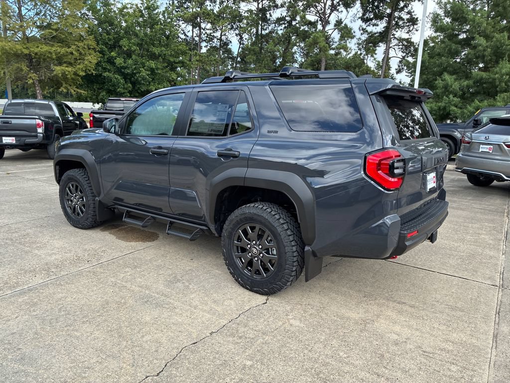New 2026 Toyota 4Runner SR5 AWD/4WD image 3