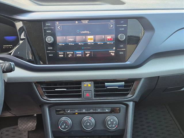 Used 2022 Volkswagen Taos SE image 13