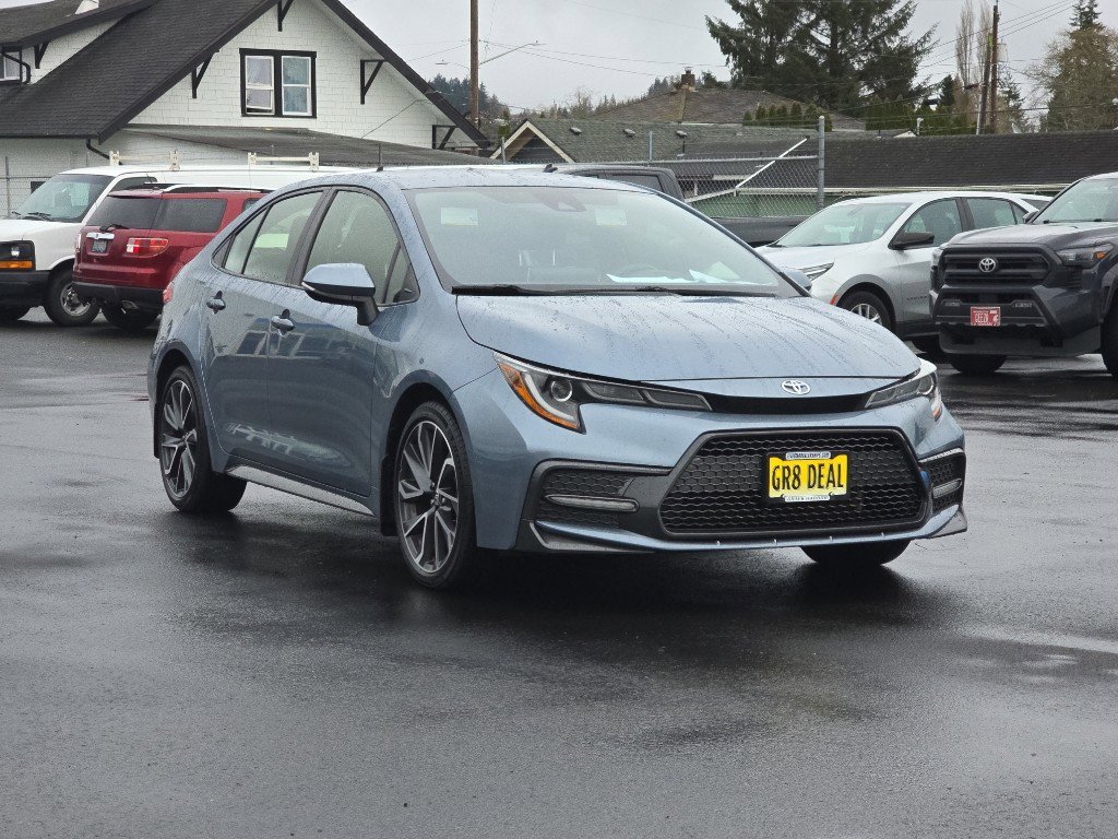 Certified 2020 Toyota Corolla SE w/ Carpet Mat Package (TMS) image 2