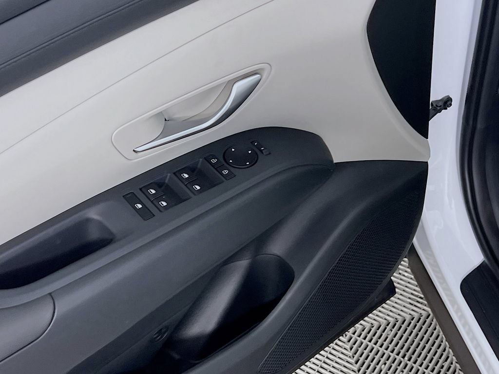 New 2026 Hyundai Tucson SE AWD/4WD image 15