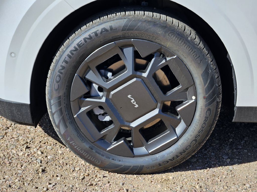 New 2027 Kia Carnival SX FWD image 9